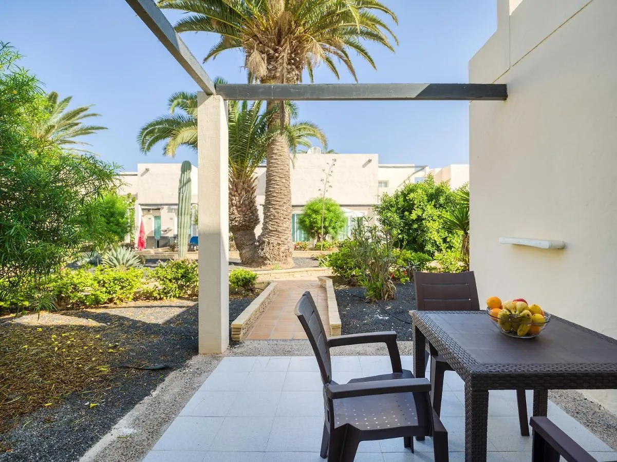 Homeforguest Moderno Apartamento Con Piscina En Corralejo 0*,