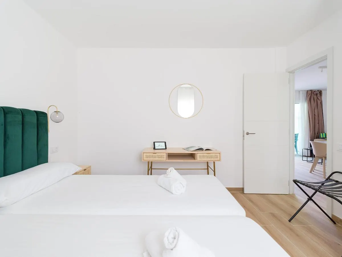 Homeforguest Moderno Apartamento Con Piscina En Corralejo